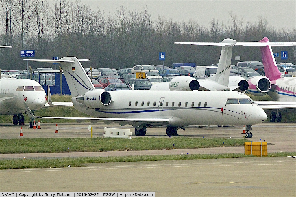 D-AAIJ, 2006 Bombardier Challenger 850 (CL-600-2B19) C/N 8065, 2006 Canadair CL-600-2B19 Challenger 850, c/n: 8065 at Luton