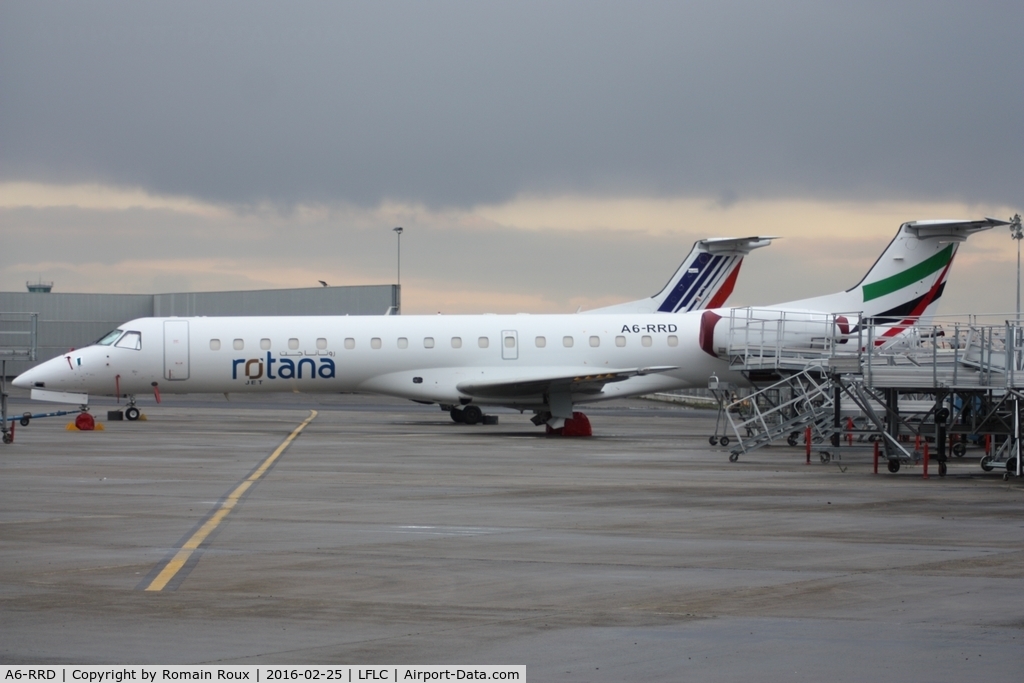 A6-RRD, 2014 Embraer EMB-145MP (ERJ-145MP) C/N 145333, Parked