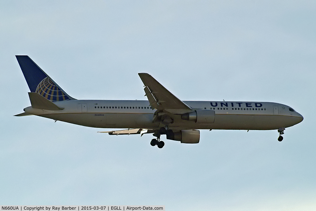 N660UA, 1993 Boeing 767-322/ER C/N 27115, Boeing 767-322ER [27115] (United Airlines) Home~G 07/03/2015. On approach 27L.