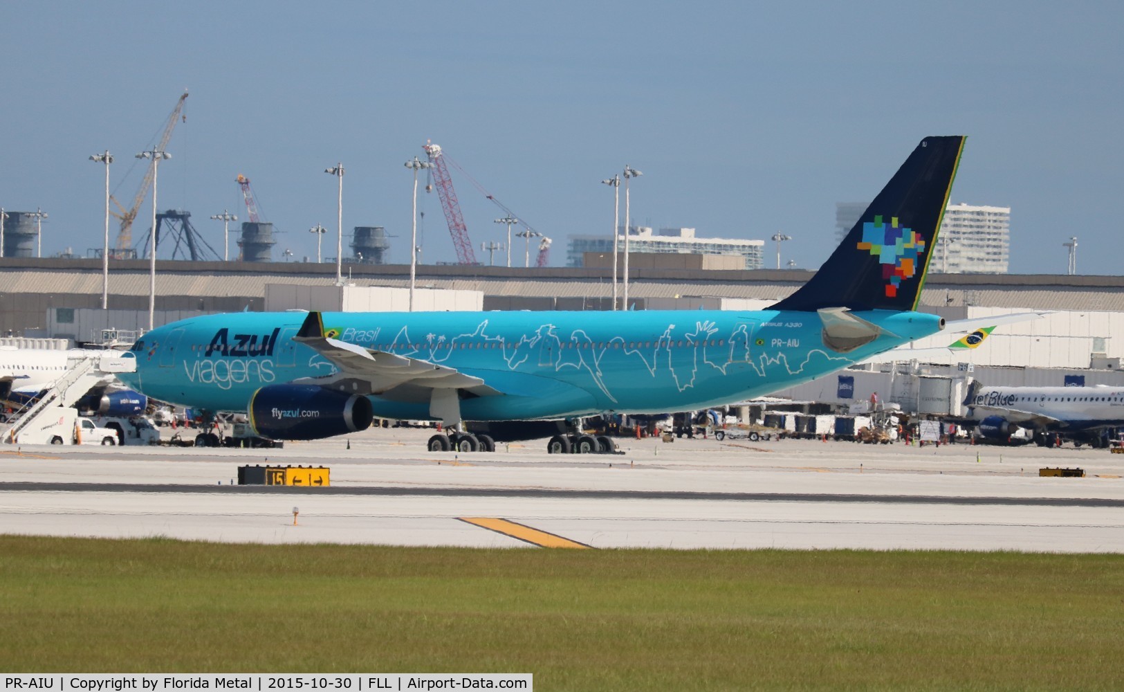 PR-AIU, 2002 Airbus A330-243 C/N 494, Azul Viagens