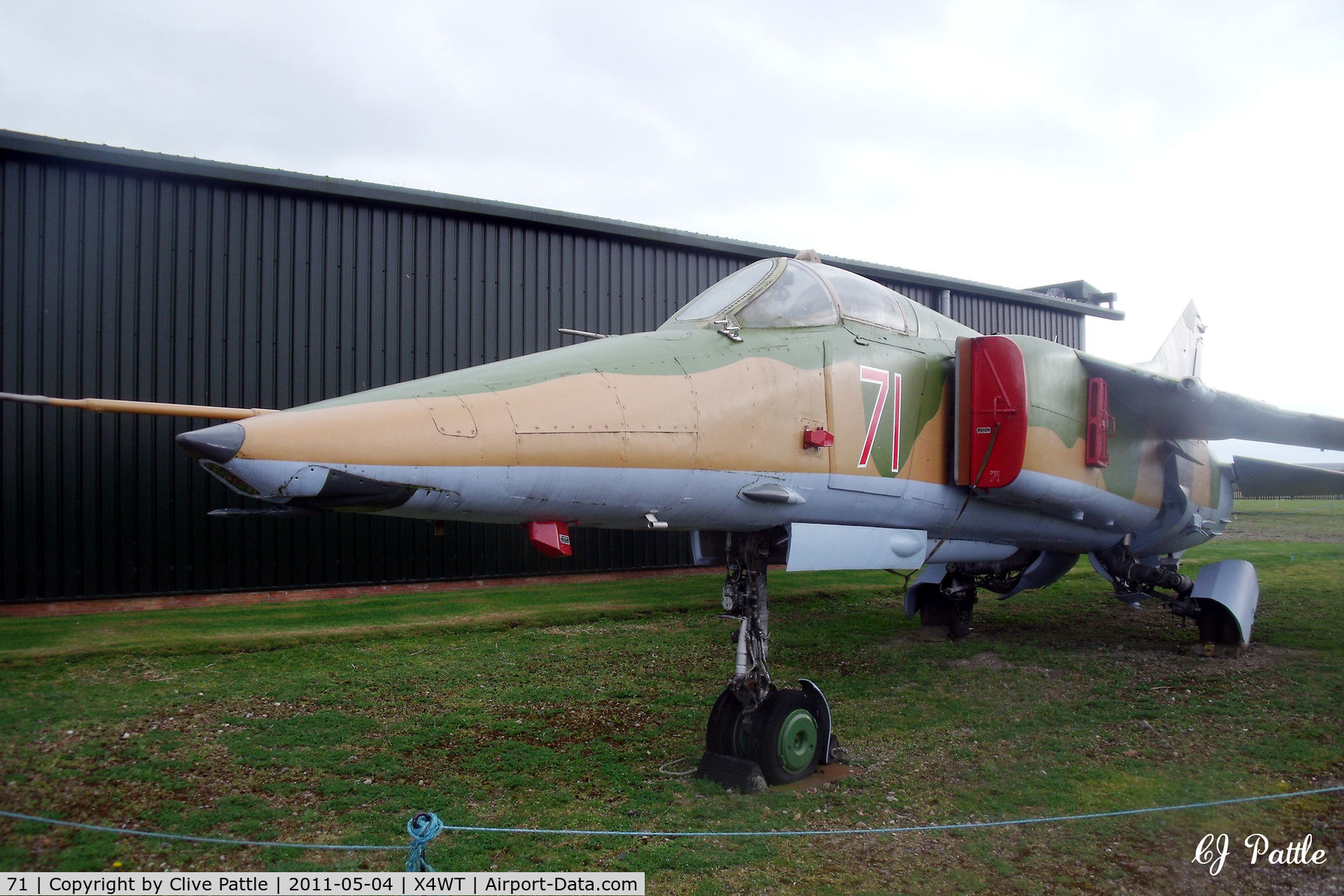 71, Mikoyan-Gurevich MiG-27K C/N 61912507006, On display at the Newark Air Museum, Winthorpe, Nottinghamshire. X4WT
