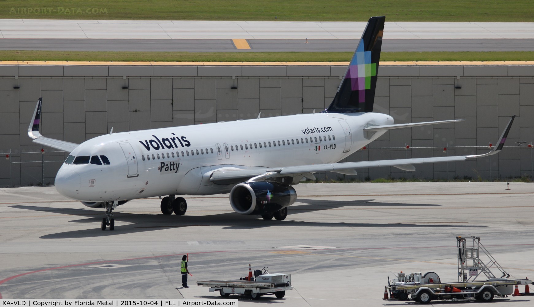 XA-VLD, 2014 Airbus A320-233 C/N 6109, Volaris