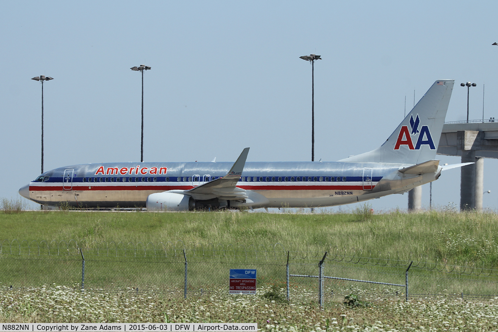 N882NN, 2011 Boeing 737-823 C/N 33221, American Airlines at DFW Airport