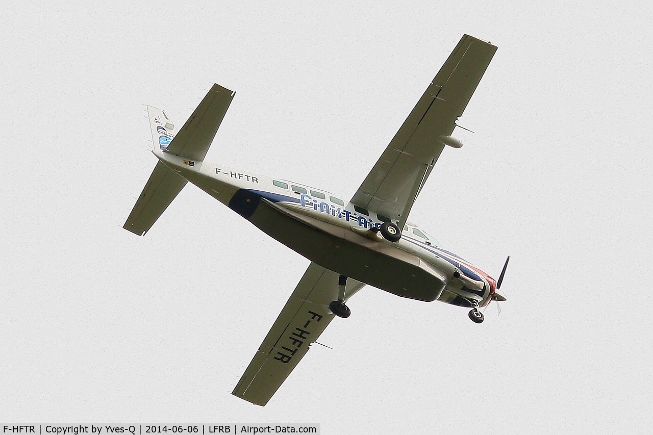 F-HFTR, 2008 Cessna 208B Grand Caravan C/N 208B-2041, Cessna 208B Grand Caravan, Take off rwy 07R, Brest-Bretagne airport (LFRB-BES)