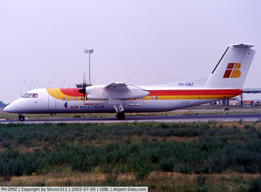 PH-DMZ, 2001 De Havilland Canada DHC-8-315Q Dash 8 C/N 582, Lining up rwy 20 for departure...
