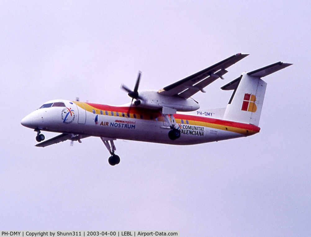 PH-DMY, 2001 De Havilland Canada DHC-8-315Q Dash 8 C/N 576, Landing rwy 25