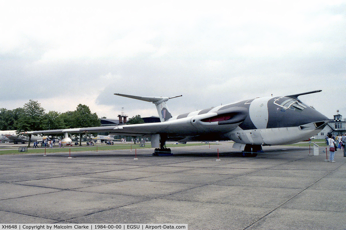 XH648, 1959 Handley Page Victor K.1A C/N HP80/48, Handley Page Victor K1A (HP-80) at The Imperial War Museum, Duxford in 1984.