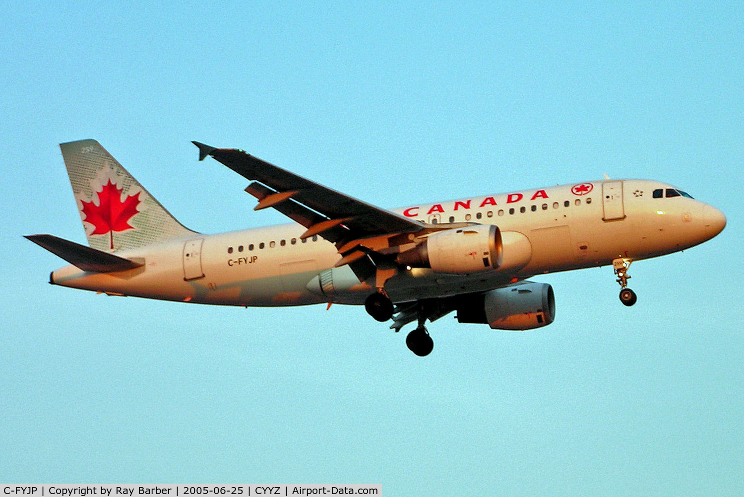 C-FYJP, 1997 Airbus A319-114 C/N 688, Airbus A319-114 [0688] (Air Canada) Toronto-Pearson International~C 24/06/2005