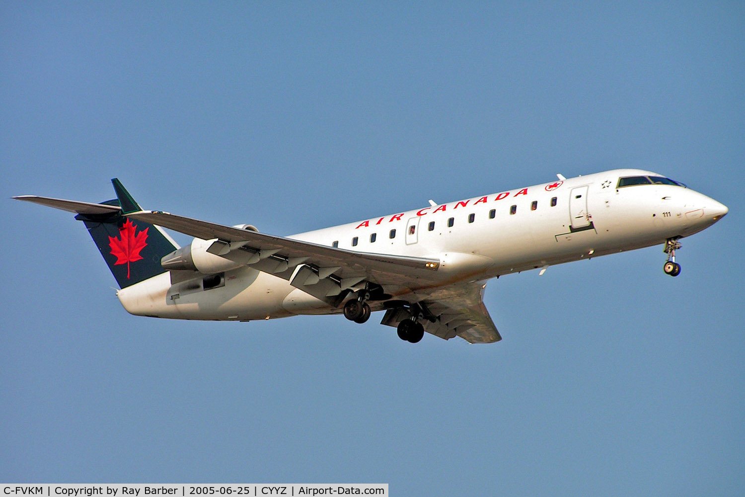 C-FVKM, 1995 Canadair CRJ-100ER (CL-600-2B19) C/N 7074, Canadair Regional Jet 100ER [7074] (Air Canada) Toronto-Pearson International~C 25/06/2005