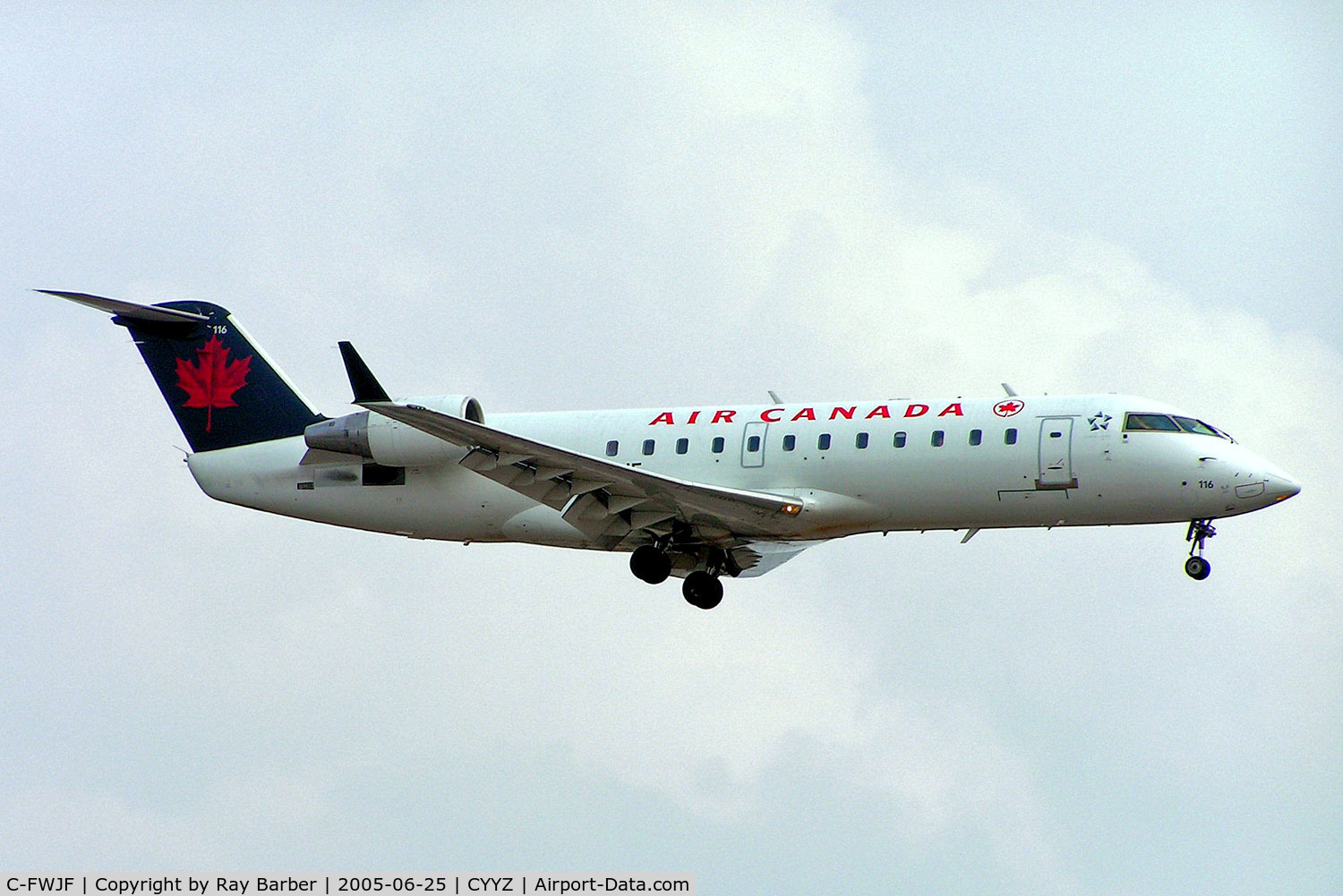 C-FWJF, 1995 Canadair CRJ-100ER (CL-600-2B19) C/N 7095, Canadair CRJ-100ER [7095] (Air Canada) Toronto-Pearson International~C 25/06/2005