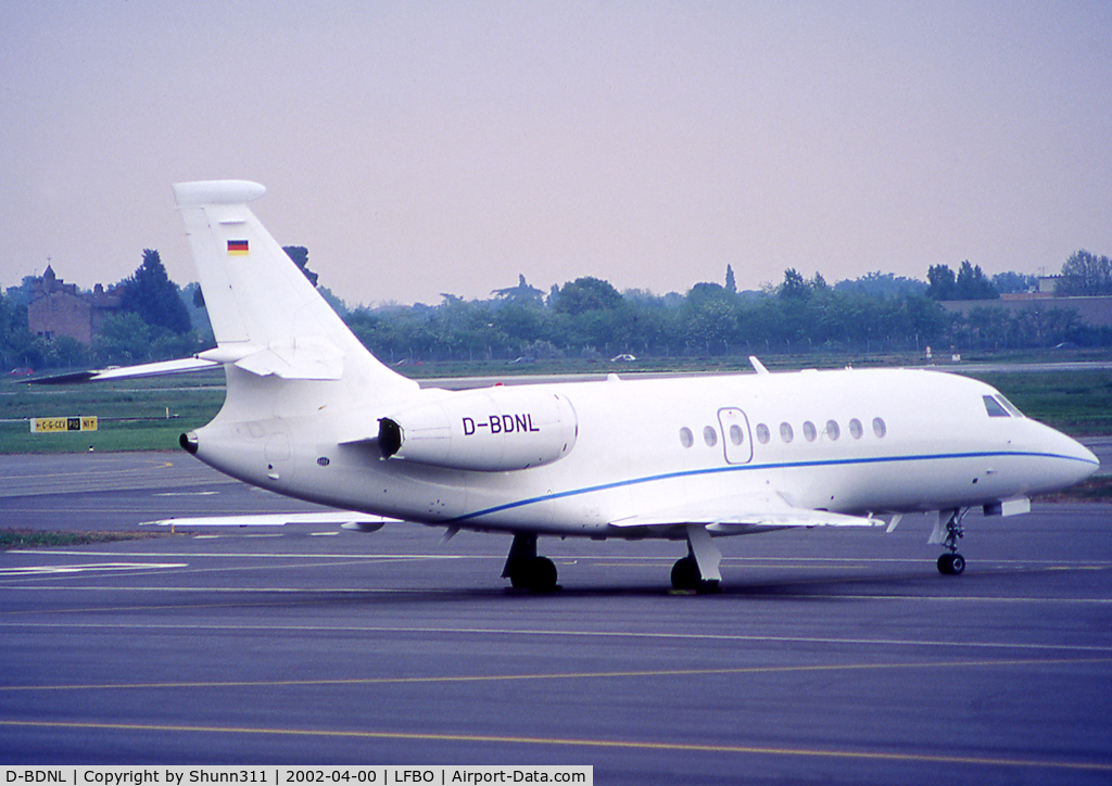 D-BDNL, 2000 Dassault Falcon 2000 C/N 119, Parked at the General Aviation area...