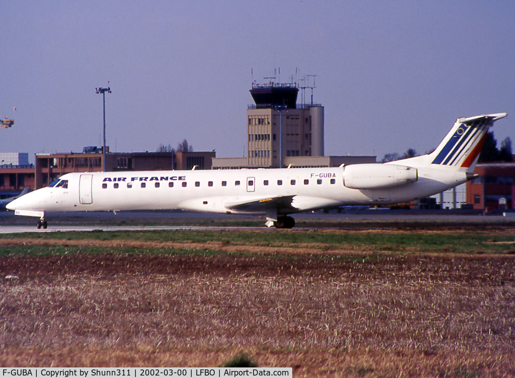 F-GUBA, 2001 Embraer EMB-145MP (ERJ-145MP) C/N 145398, Lining up rwy 33R for departure... Proteus Airlines use...