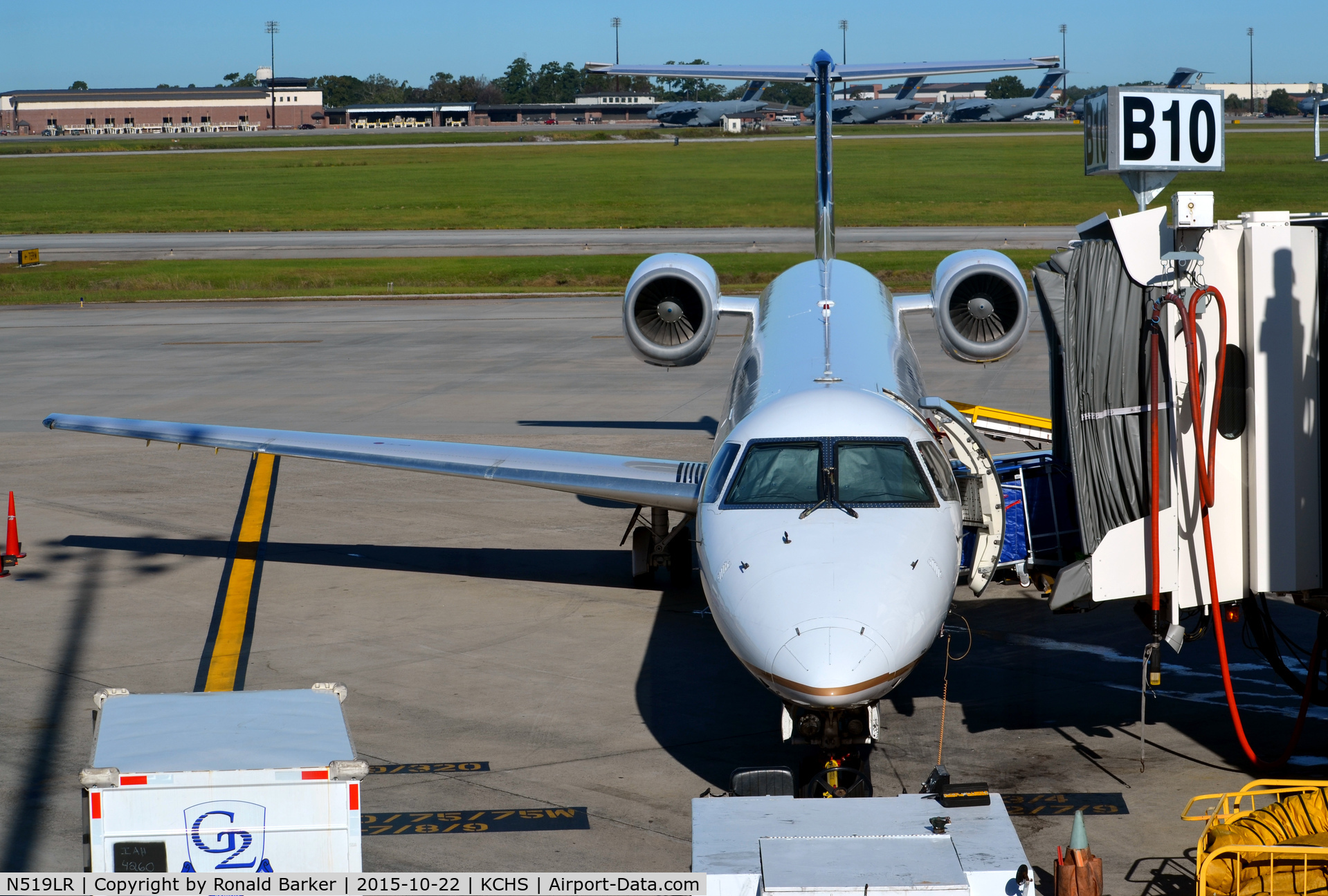 N519LR, 2006 Bombardier CRJ-700 (CL-600-2C10) Regional Jet C/N 10260, Gate B10 Charleston