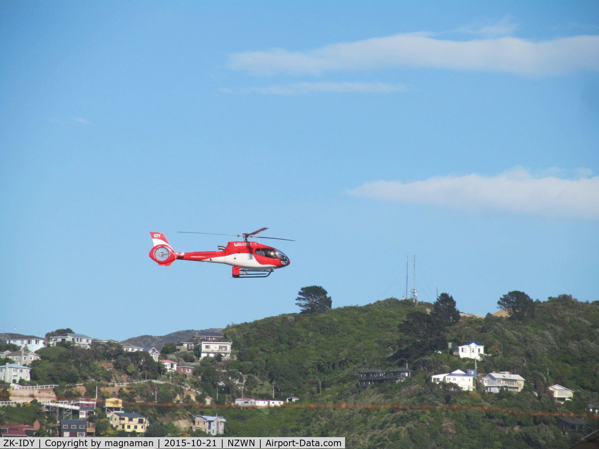 ZK-IDY, Eurocopter EC-130B-4 (AS-350B-4) C/N 3642, landing at welly