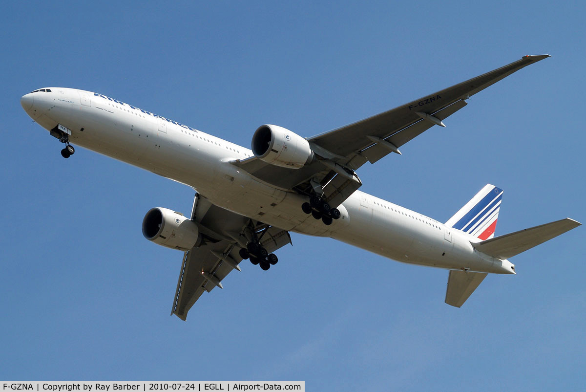 F-GZNA, 2007 Boeing 777-328/ER C/N 35297, Boeing  777-328ER [35297] (Air France) Home~G 24/07/2010. On approach 27R.