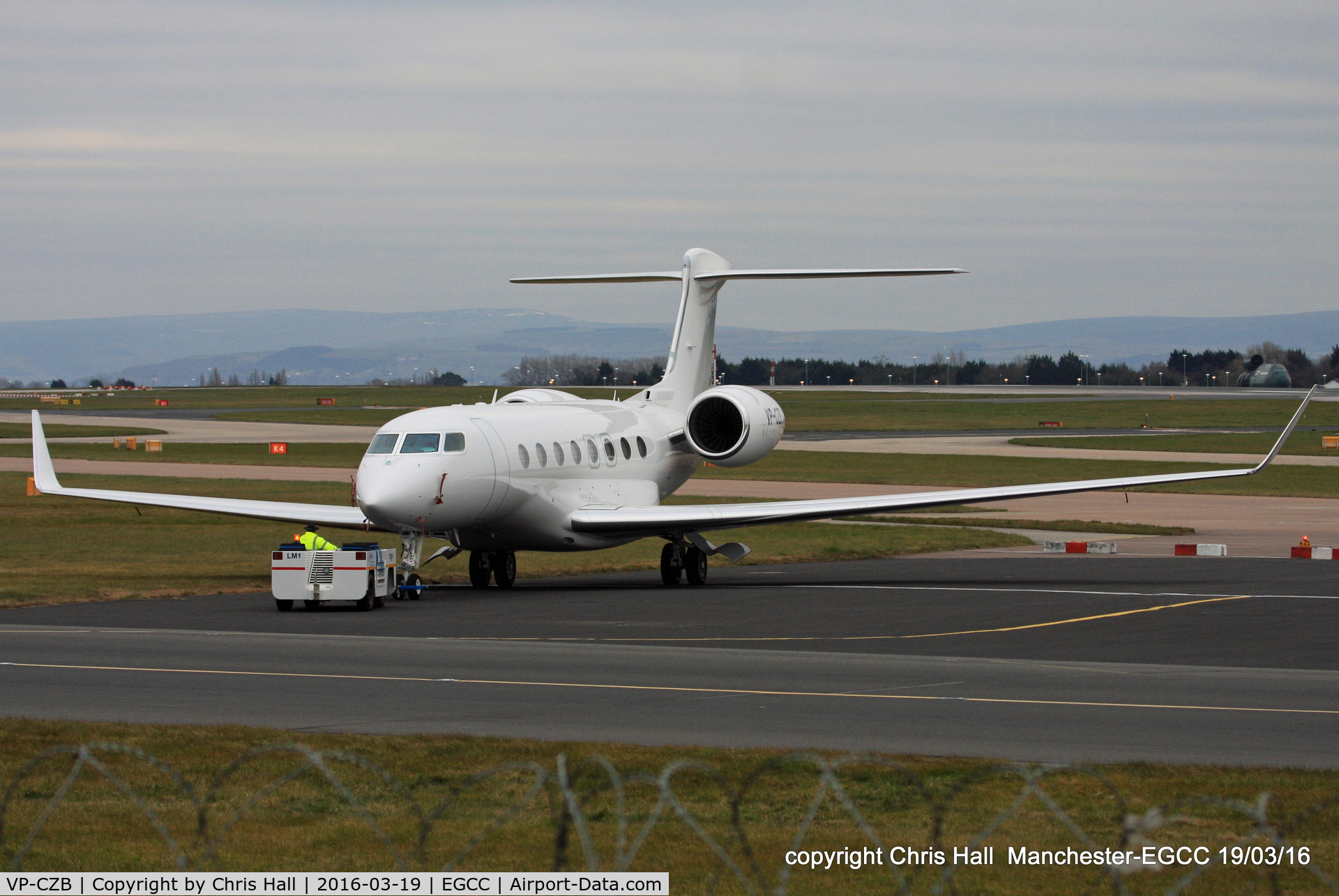 VP-CZB, 2015 Gulfstream Aerospace G650 (G-VI) C/N 6129, at Manchester Airport