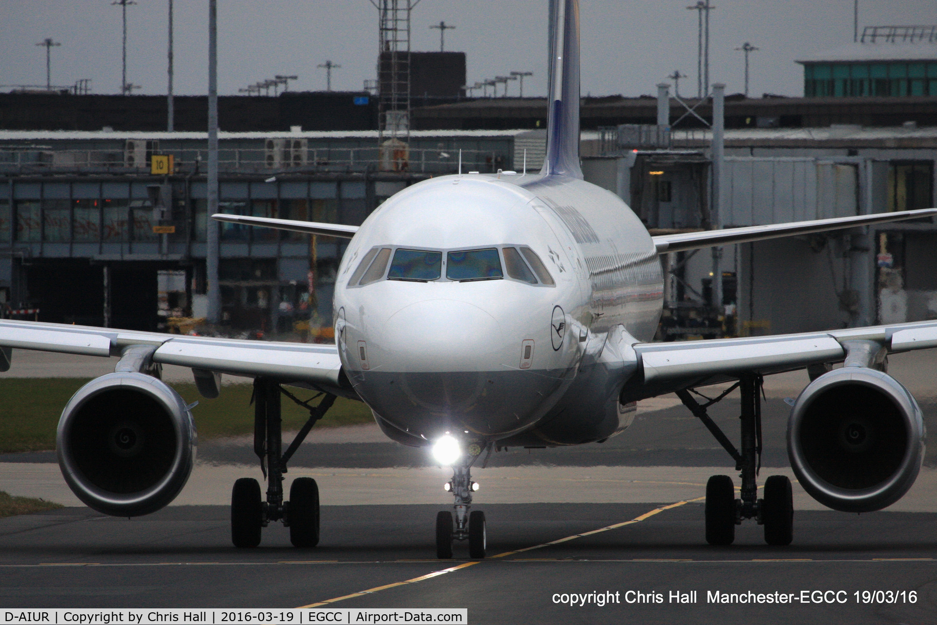 D-AIUR, 2015 Airbus A320-214 C/N 6985, Lufthansa