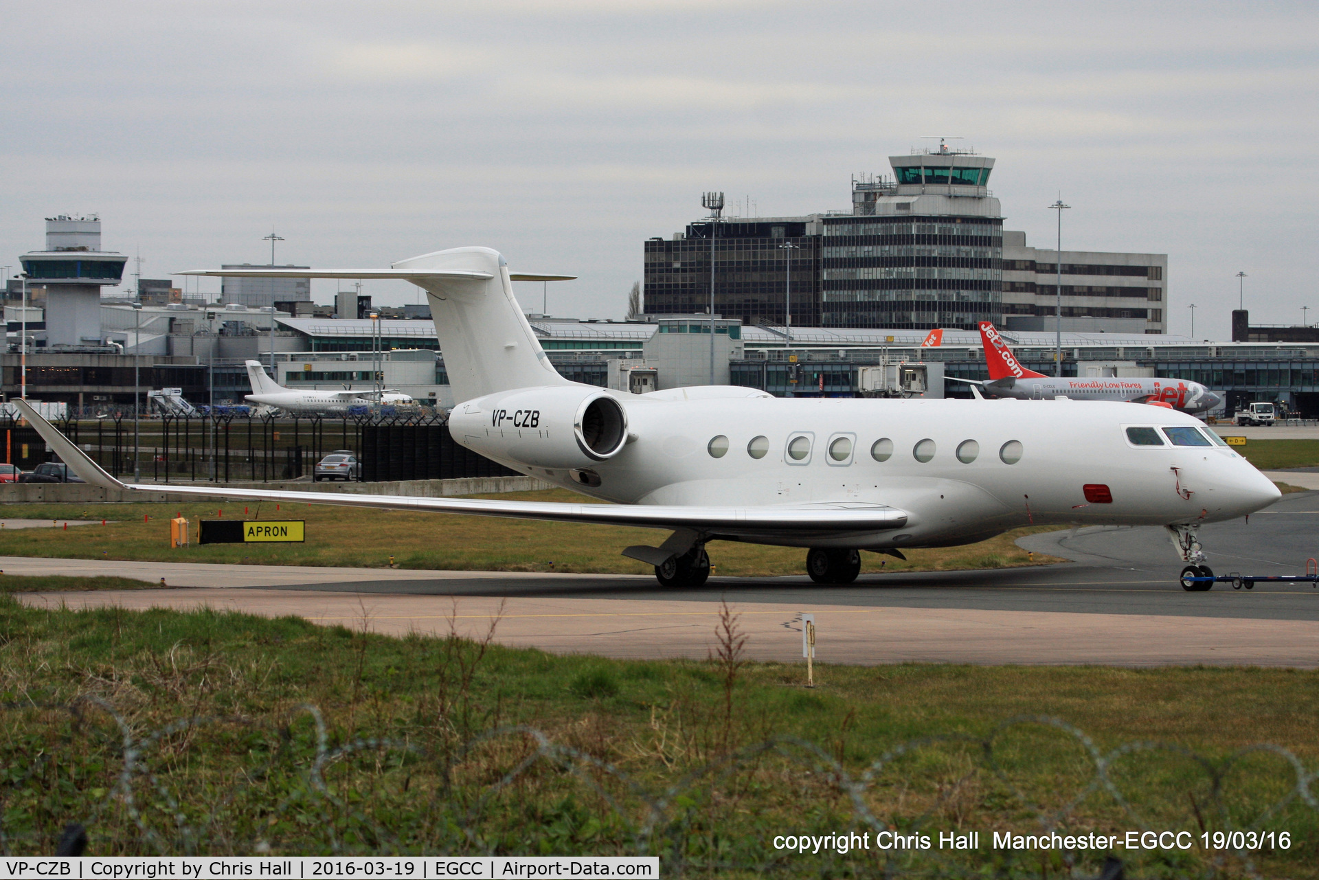 VP-CZB, 2015 Gulfstream Aerospace G650 (G-VI) C/N 6129, at Manchester Airport
