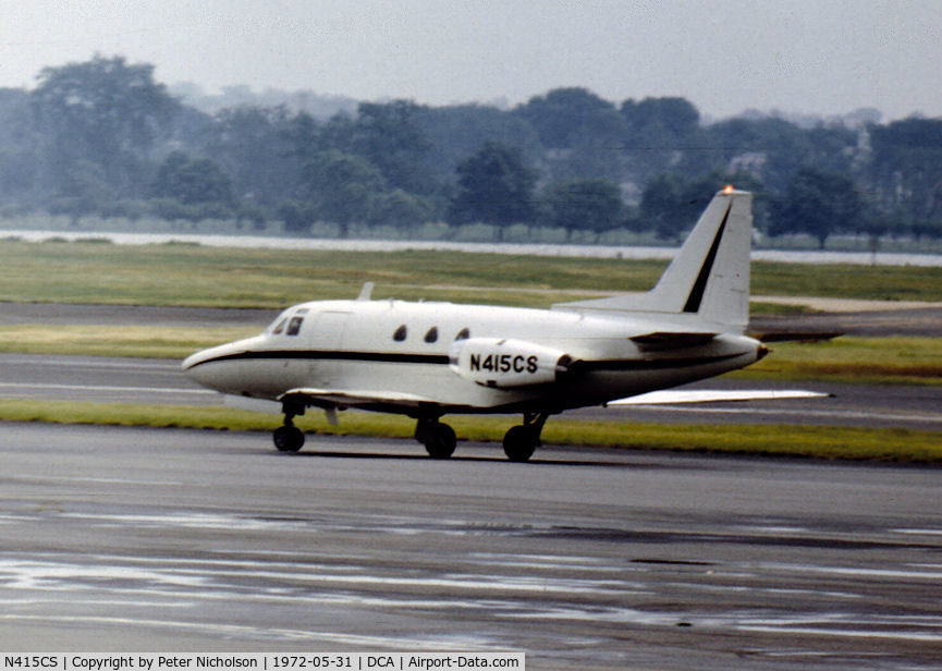 N415CS, North American NA-265-40 Sabreliner C/N 282-76, Sabre 40 seen at Washington National (as it was then known) in May 1972.