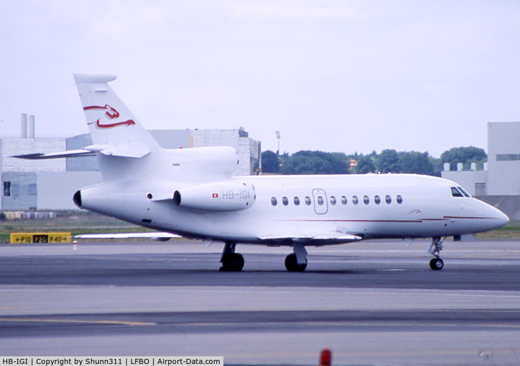 HB-IGI, Dassault Falcon 900EX C/N 83, Parked at the General Aviation area...
