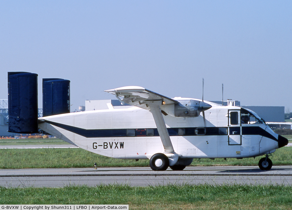 G-BVXW, 1970 Short SC-7 Skyvan 3A-100 C/N SH.1889, Taxiing holding point rwy 14L for departure...