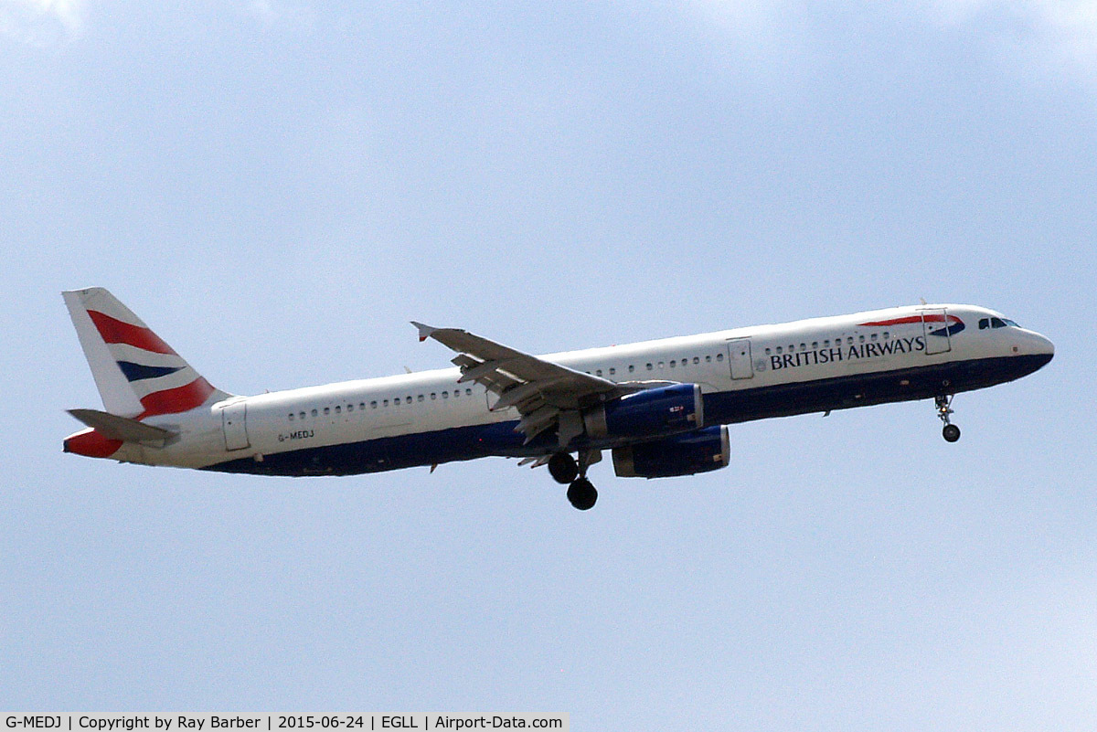 G-MEDJ, 2004 Airbus A321-231 C/N 2190, Airbus A321-231 [2190] (British Airways) Home~G 24/06/2015. On approach 27L with new white tail rudder.