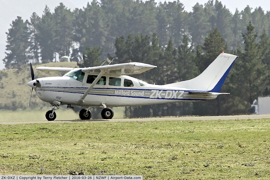 ZK-DXZ, Cessna U206F Stationair C/N U20602976, At Wanaka