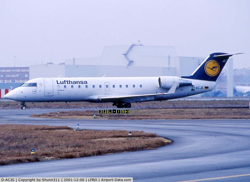 D-ACJG, 1996 Canadair CRJ-100LR (CL-600-2B19) C/N 7220, Taxiing holding point rwy 33R for departure...