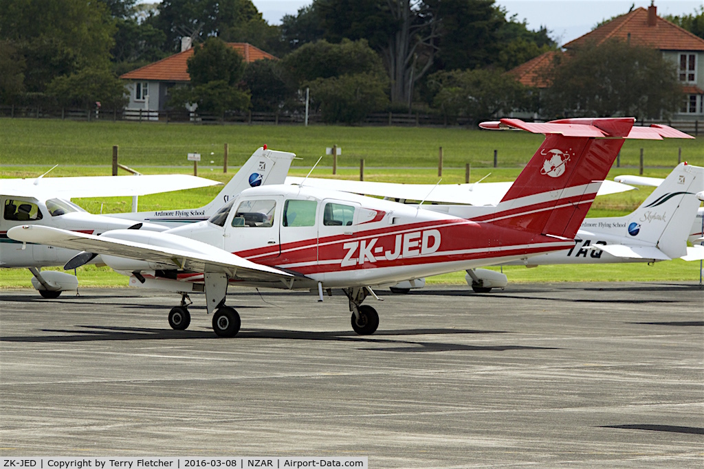 ZK-JED, Beech 76 Duchess C/N ME-386, At Ardmore Airfield , New Zealand