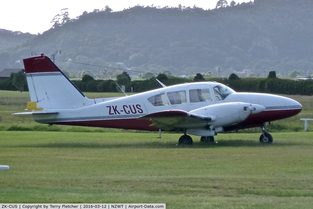ZK-CUS, Piper PA-23-250 C/N 27-4499, At Whitianga Airport , North Island , New Zealand
