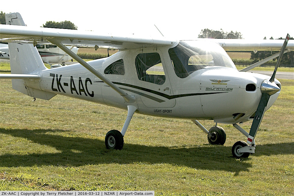 ZK-AAC, 2011 Cessna 162 Skycatcher C/N 16200060, At Ardmore Airport , Auckland , North Island , New Zealand