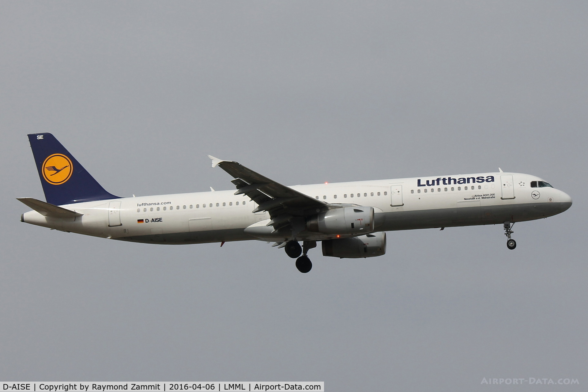D-AISE, 2000 Airbus A321-231 C/N 1214, A321 D-AISE Lufthansa