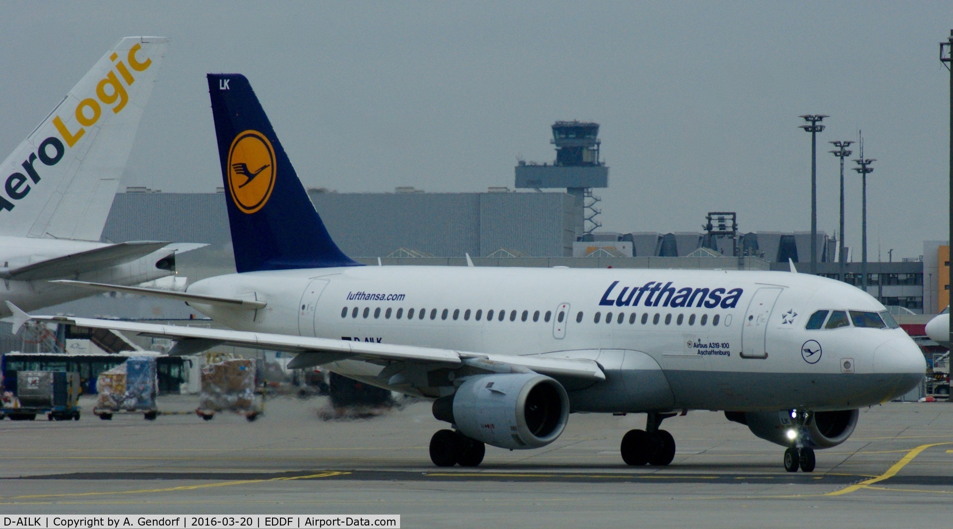 D-AILK, 1997 Airbus A319-114 C/N 679, Lufthansa, is here taxiing through the cargo area at Frankfurt Rhein/Main(EDDF)