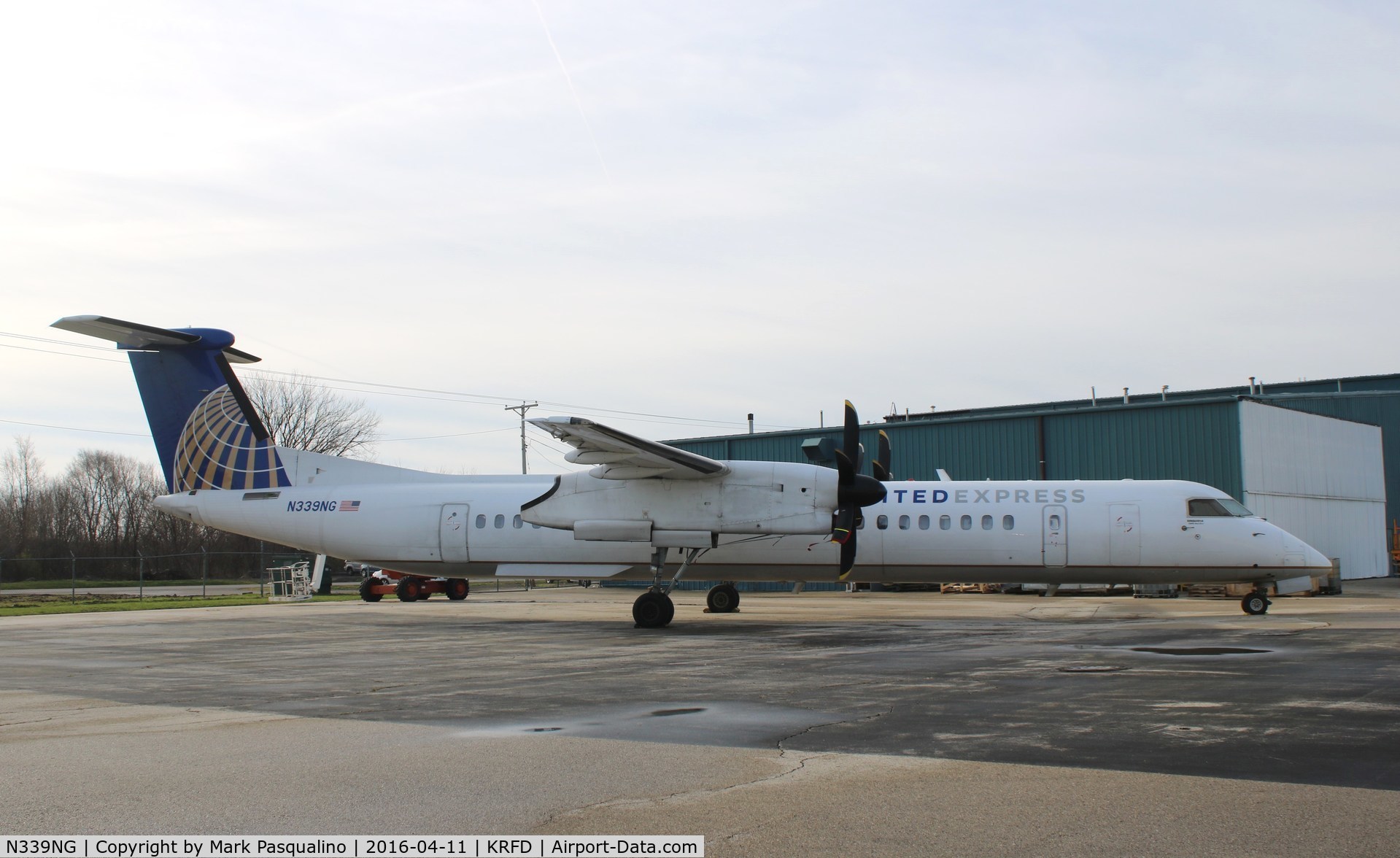 N339NG, 2010 Bombardier DHC-8-402 Dash 8 C/N 4339, DHC-8-402