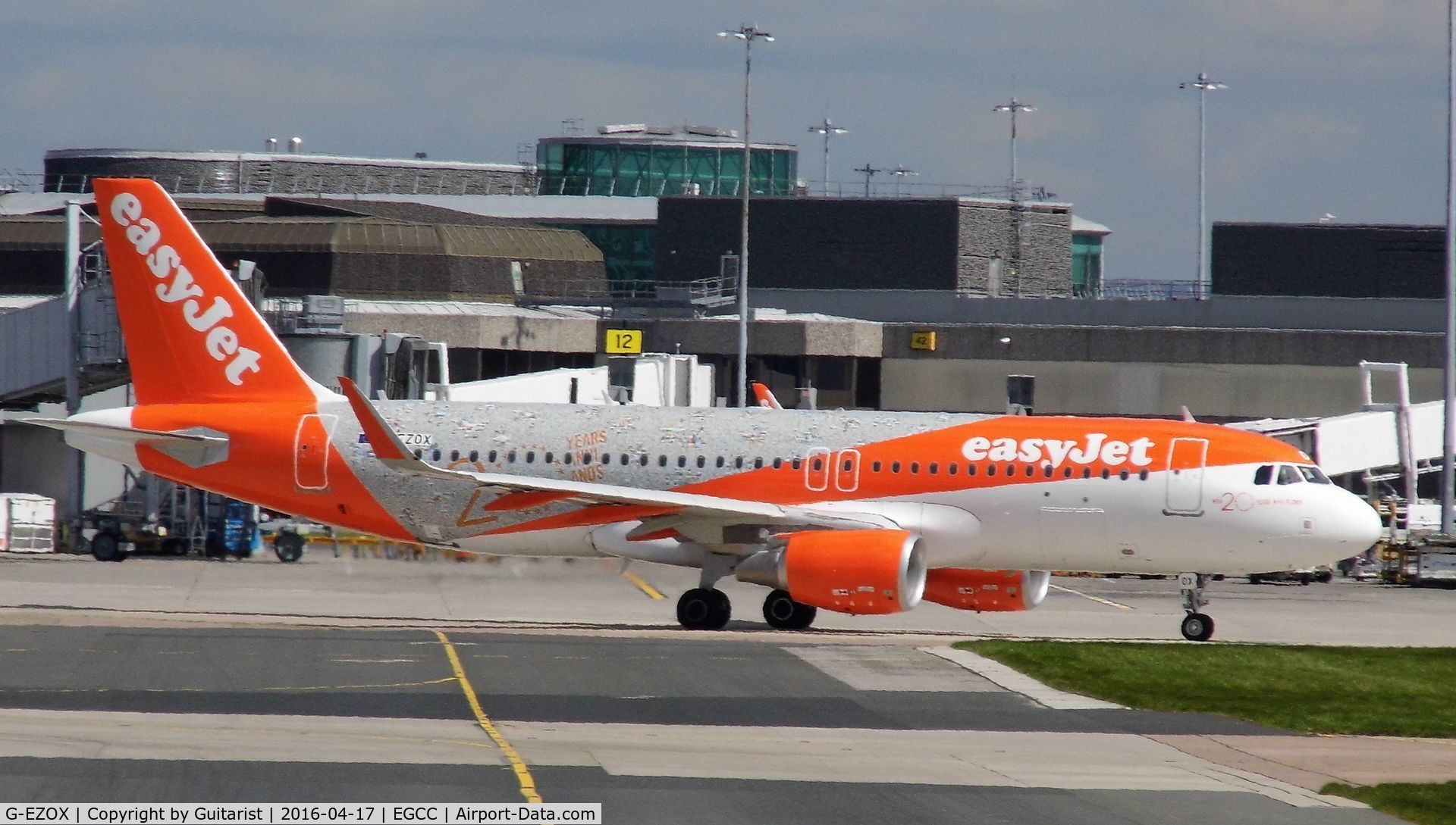 G-EZOX, 2015 Airbus A320-214 C/N 6837, At Manchester