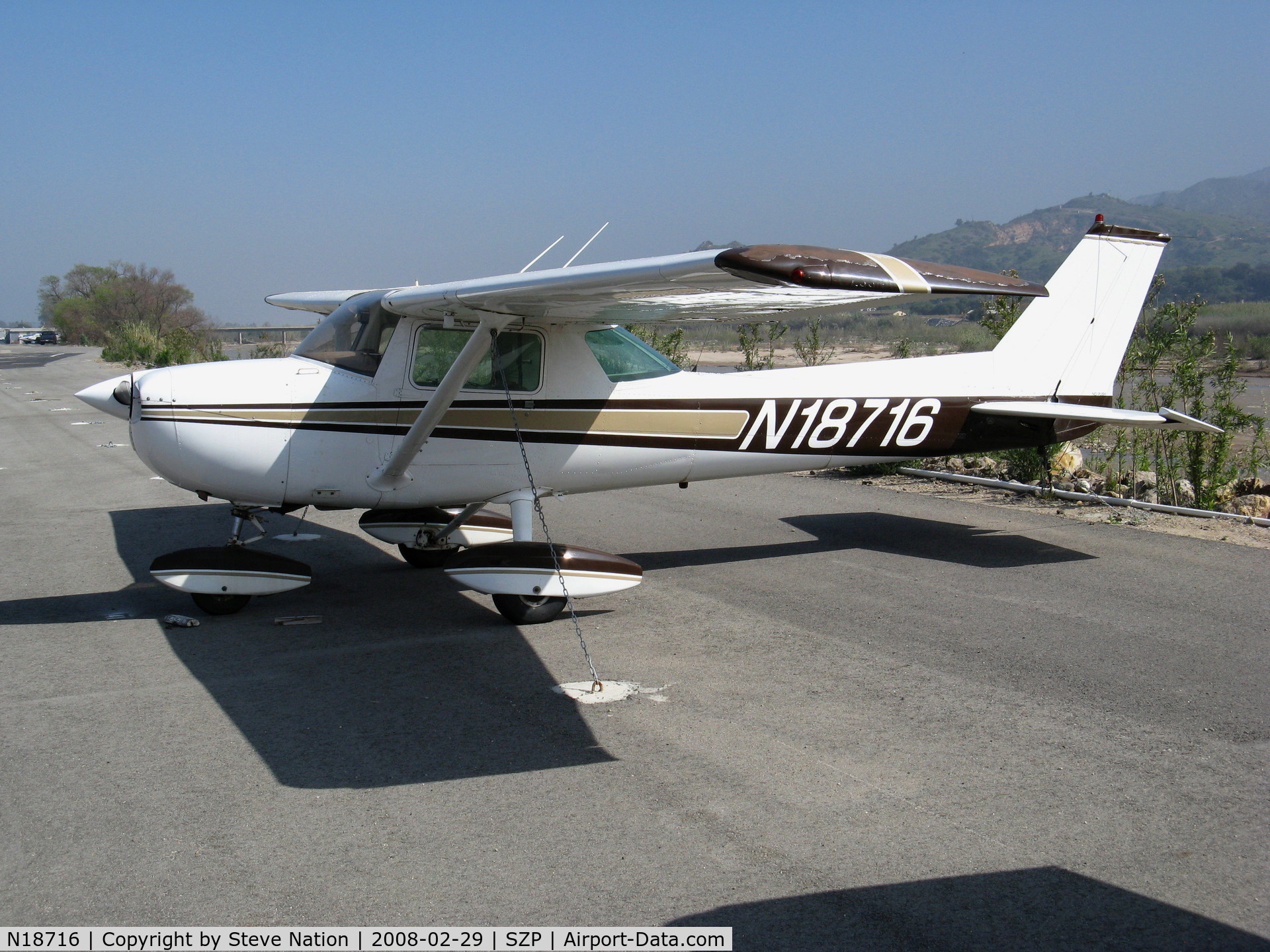 N18716, 1972 Cessna 150L C/N 15074056, Locally-based 1972 Cessna 150L @ Santa Paula Airport, CA