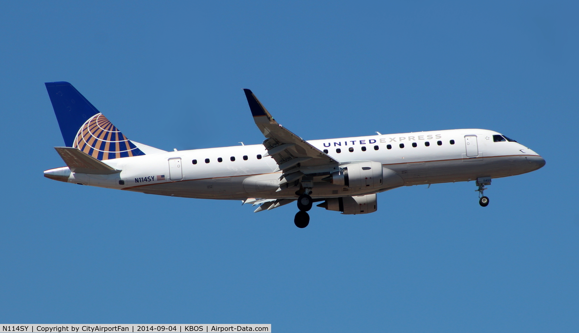 N114SY, 2014 Embraer 175LR (ERJ-170-200LR) C/N 17000410, United Express (UAL/UA)