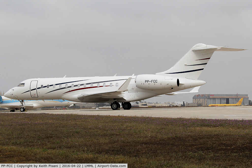 PP-FCC, 2013 Bombardier BD-700-1A10 Global 6000 C/N 9556, At Apron 4