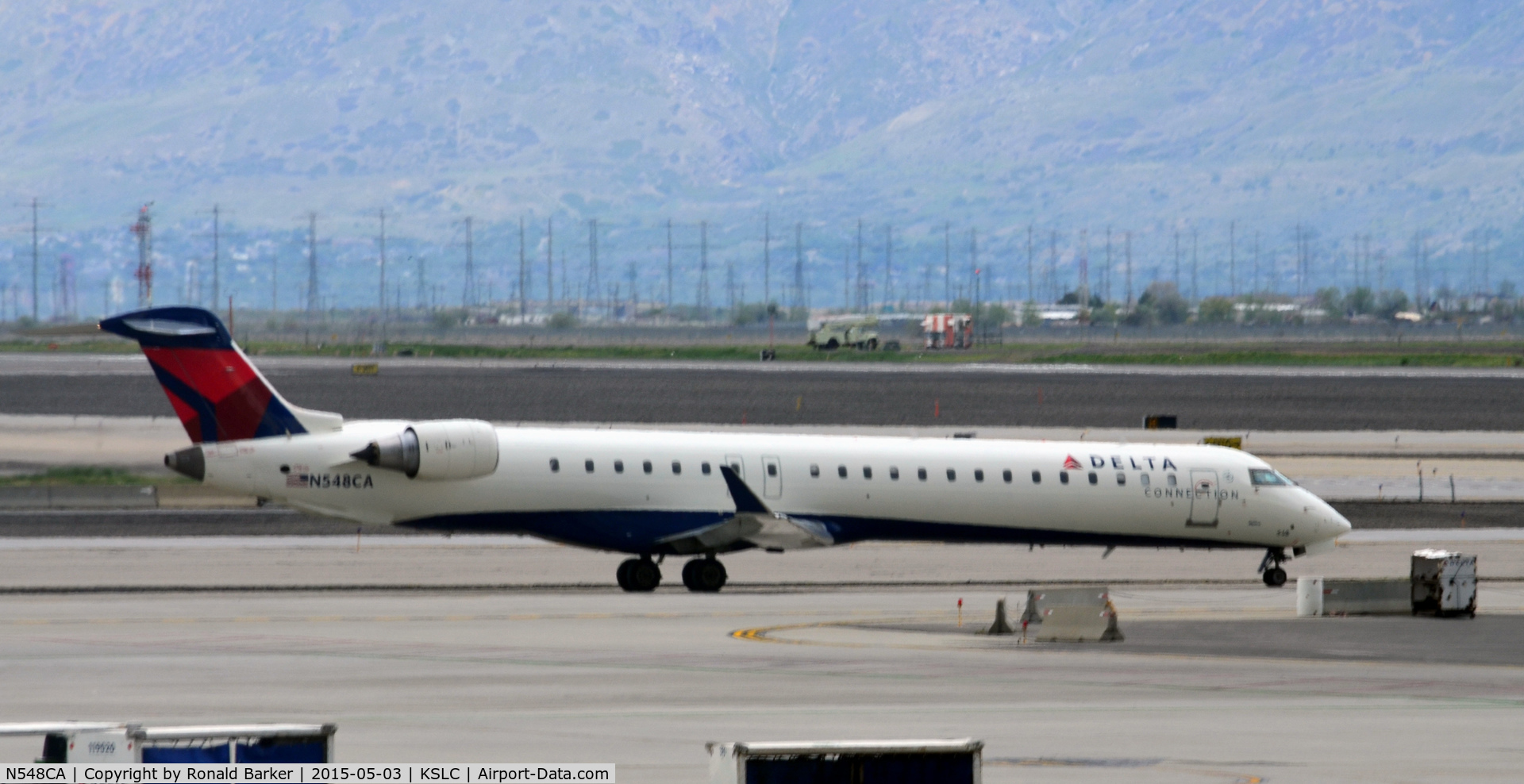 N548CA, 2008 Bombardier CRJ-900ER (CL-600-2D24) C/N 15159, Taxi for takeoff SLC