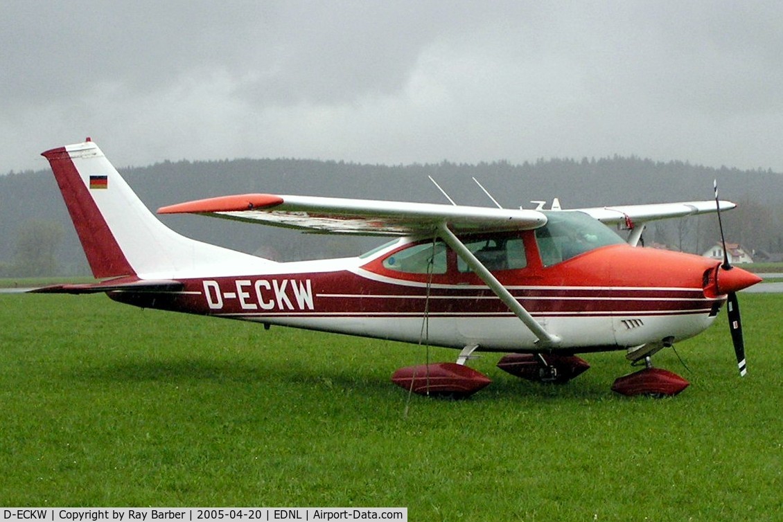 D-ECKW, Cessna 182N Skylane C/N 18260439, Cessna 182N Skylane [182-60439] Leutkirch~D 20/04/2005