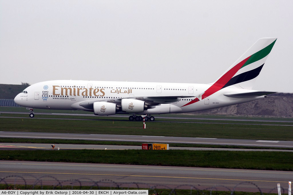 A6-EOY, 2015 Airbus A380-861 C/N 209, A6-EOY just arrived rw 22L