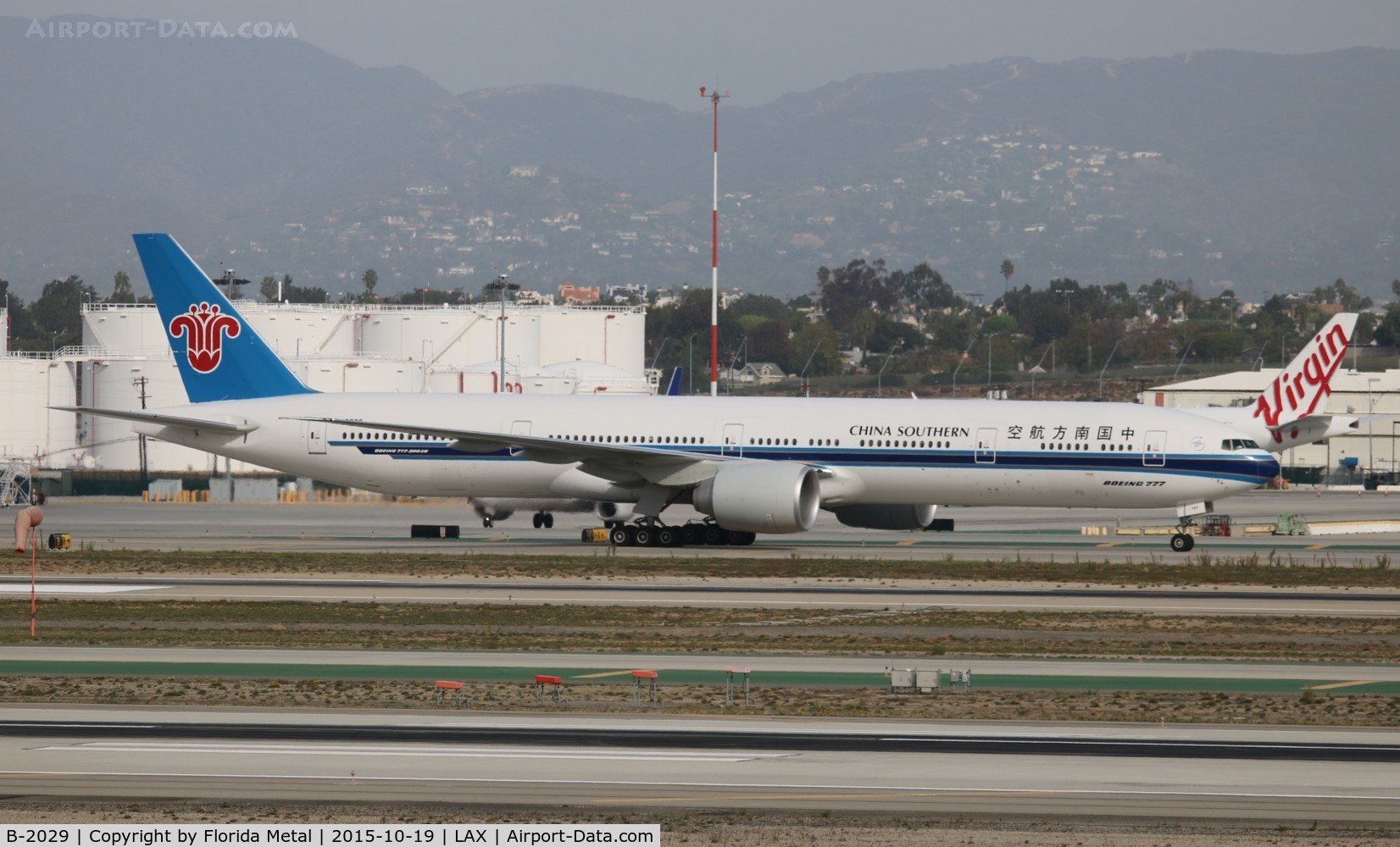 B-2029, 2015 Boeing 777-31B/ER C/N 43224, China Southern