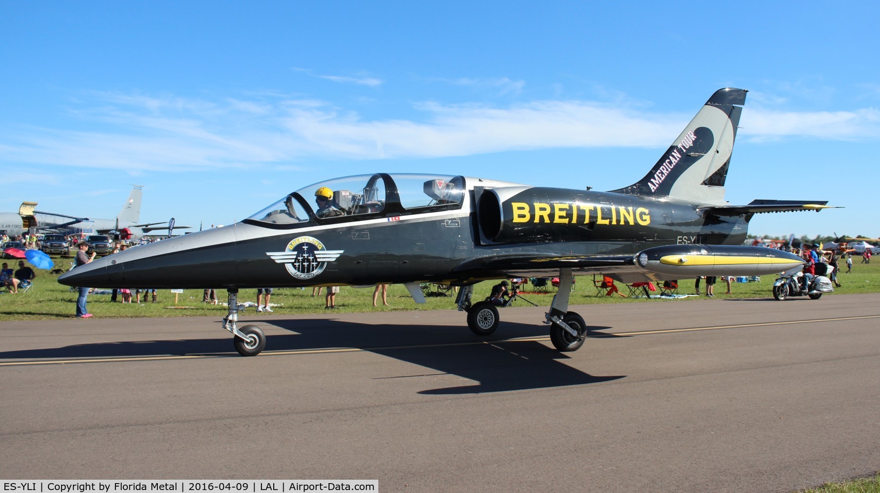 ES-YLI, Aero L-39 Albatros C/N 691876, Breitling Jet Team