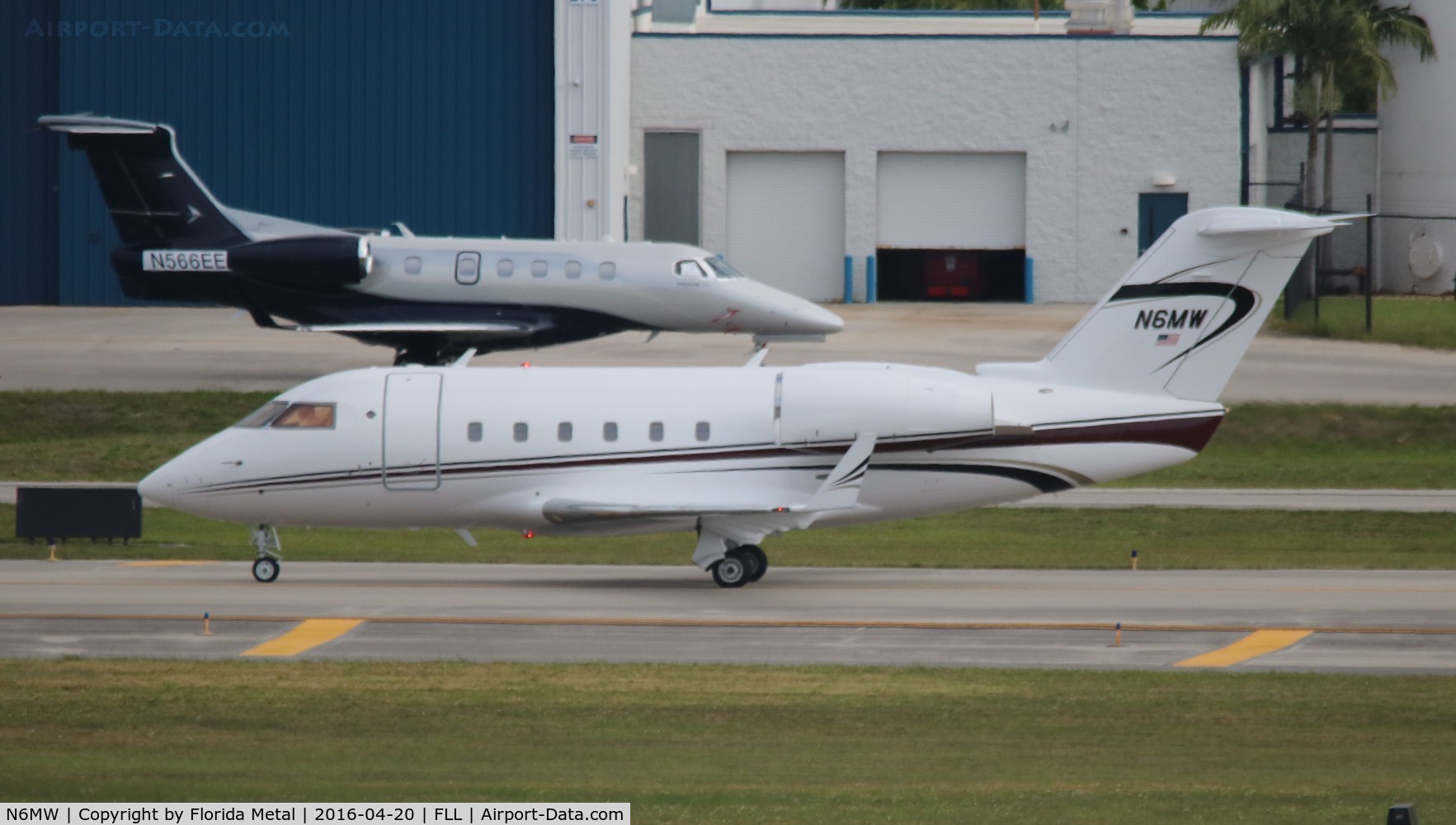 N6MW, 1982 Canadair Challenger 600S (CL-600-1A11) C/N 1057, Challenger 600
