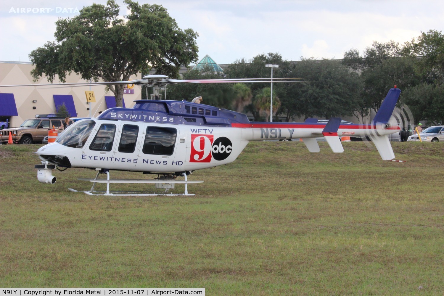 N9LY, 2008 Bell 407 C/N 53815, Channel 9 news at the American Heroes Air Show Oveido FL