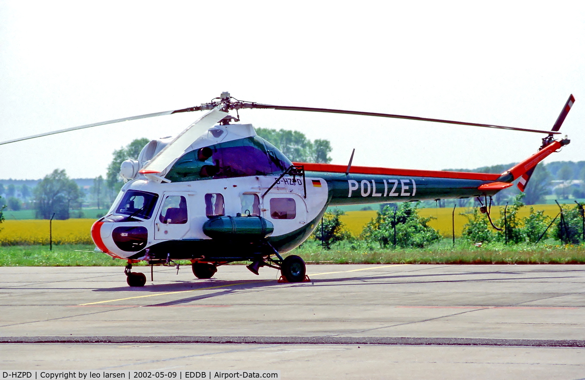 D-HZPD, 1985 WSK Swidnik Mi-2 C/N 538840114, Berlin Air Show 9.5.02
