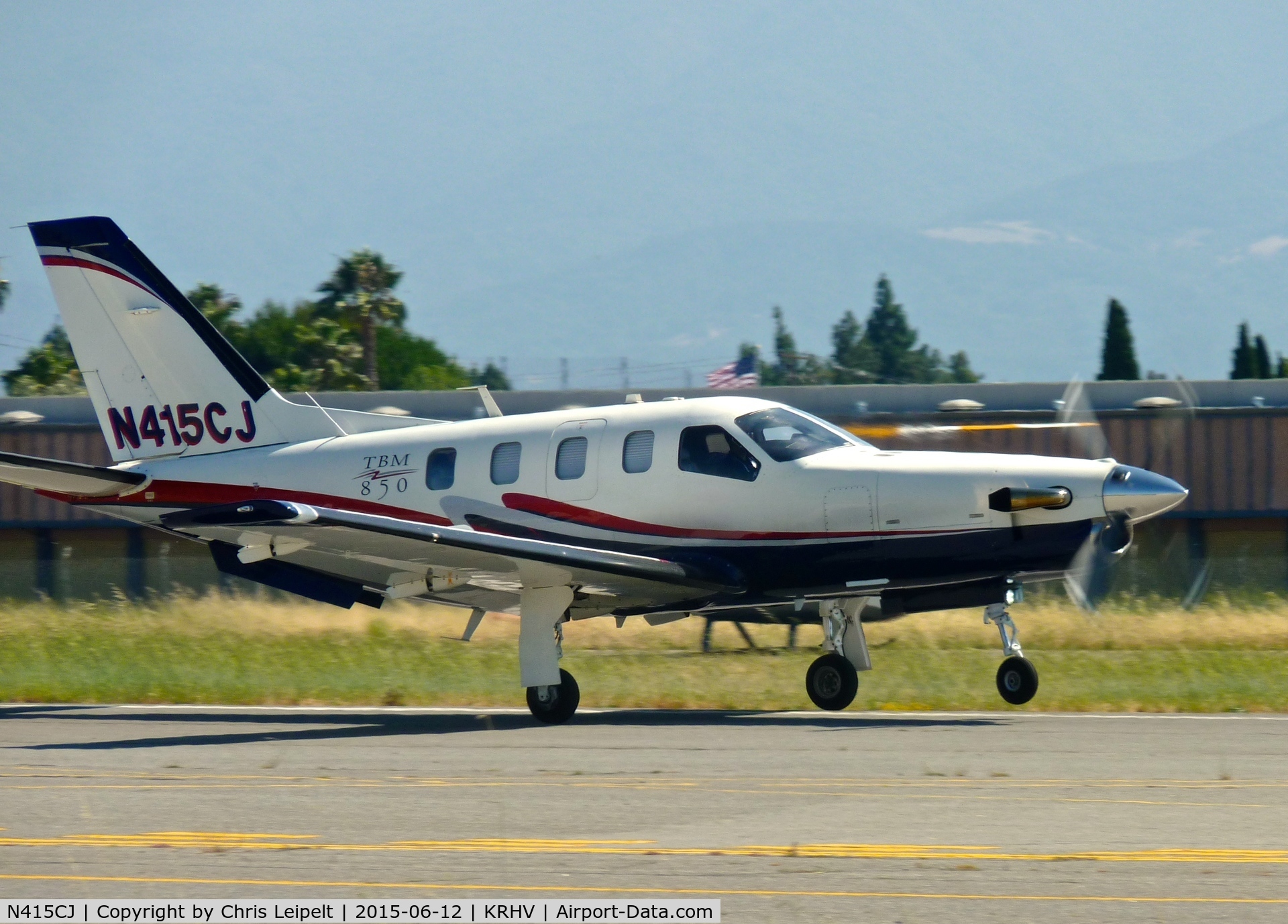 N415CJ, 2007 Socata TBM-700 C/N 415, Likely the last pic I'll ever post of this TBM on Airport-Data. It was recently sold and the owners upgraded to a Pilatus PC-12, so expect a lot of pics of N168AJ instead of N415CJ now. Keep flying high N415CJ..