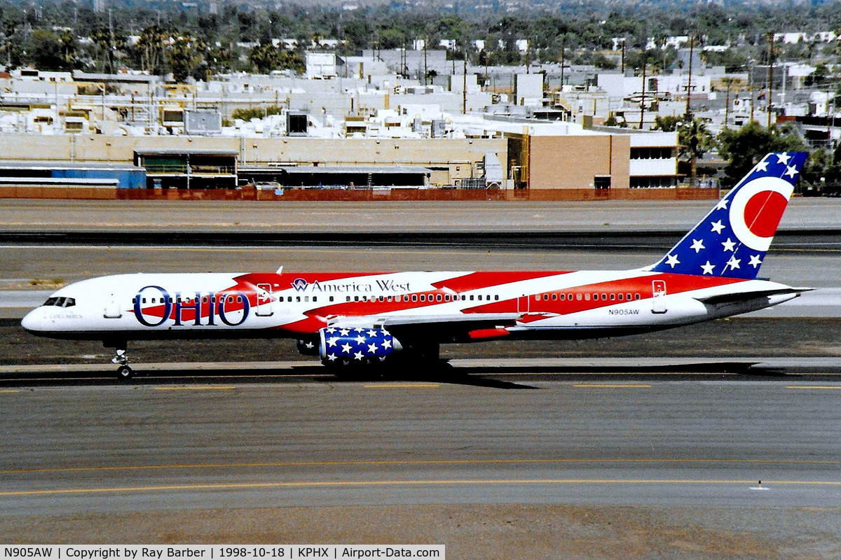 N905AW, 1986 Boeing 757-2S7 C/N 23567, Boeing 757-2S7 [23567] (America West Airlines) Phoenix-Sky Harbor Int'l~N 18/10/1998