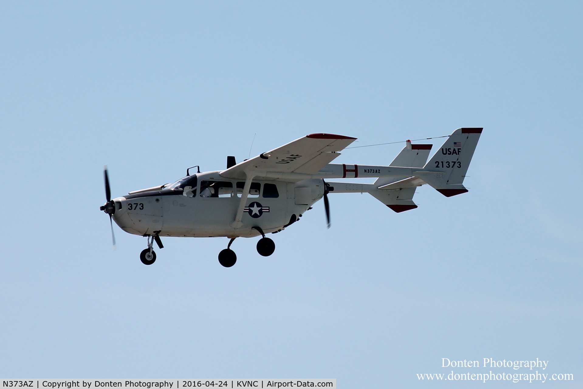 N373AZ, 1967 Cessna M337B (O-2A) Super Skymaster C/N 337M-0079 (67-21373), O-2 Skymaster (N373AZ) arrives at Venice Municipal Airport