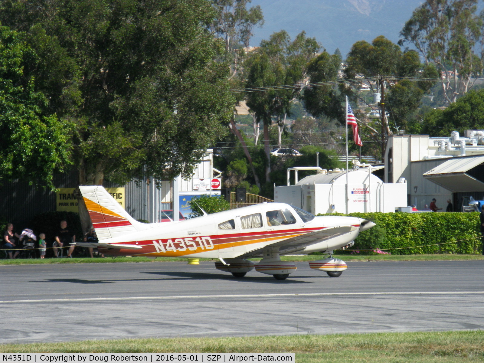 N4351D, 1984 Piper PA-28-236 Dakota C/N 28-8411016, 1984 Piper PA-28-236 DAKOTA, Lycoming O-540-J3A5D 235 Hp, taxi back